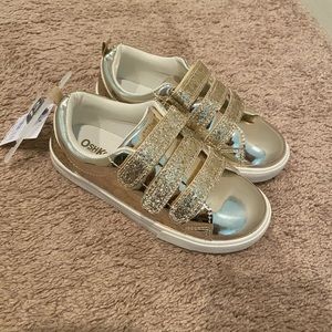 OshKosh gold girl sneaks